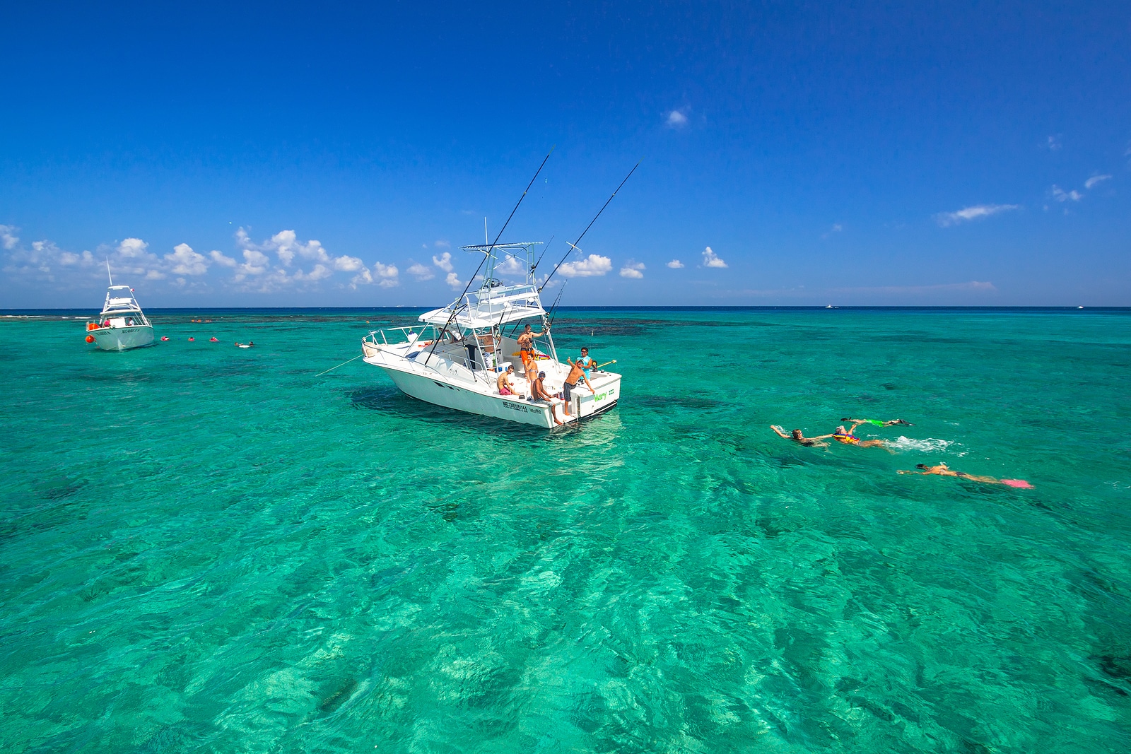 fishing in Cancun by Booking Express Travel